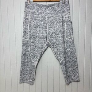 ZYIA Active Capri Monochrome Patterned Gray Leggings Size 16-18
